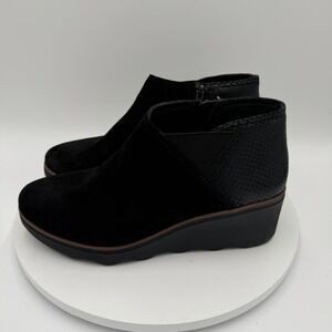Clarks Wedge Heel Boots Womens 9.5M Mazy Harwich Black Side Zip Bootie Leather